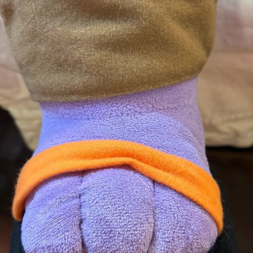 Vintage ‘90’s Mr Munch jumbo plush 32” from Chuckee Cheese